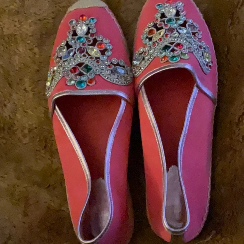 NEW RENE CAOVILLA JEWELED CORAL ESPADRILLES EU40 us 9, 9.5 10 GORGEOUS